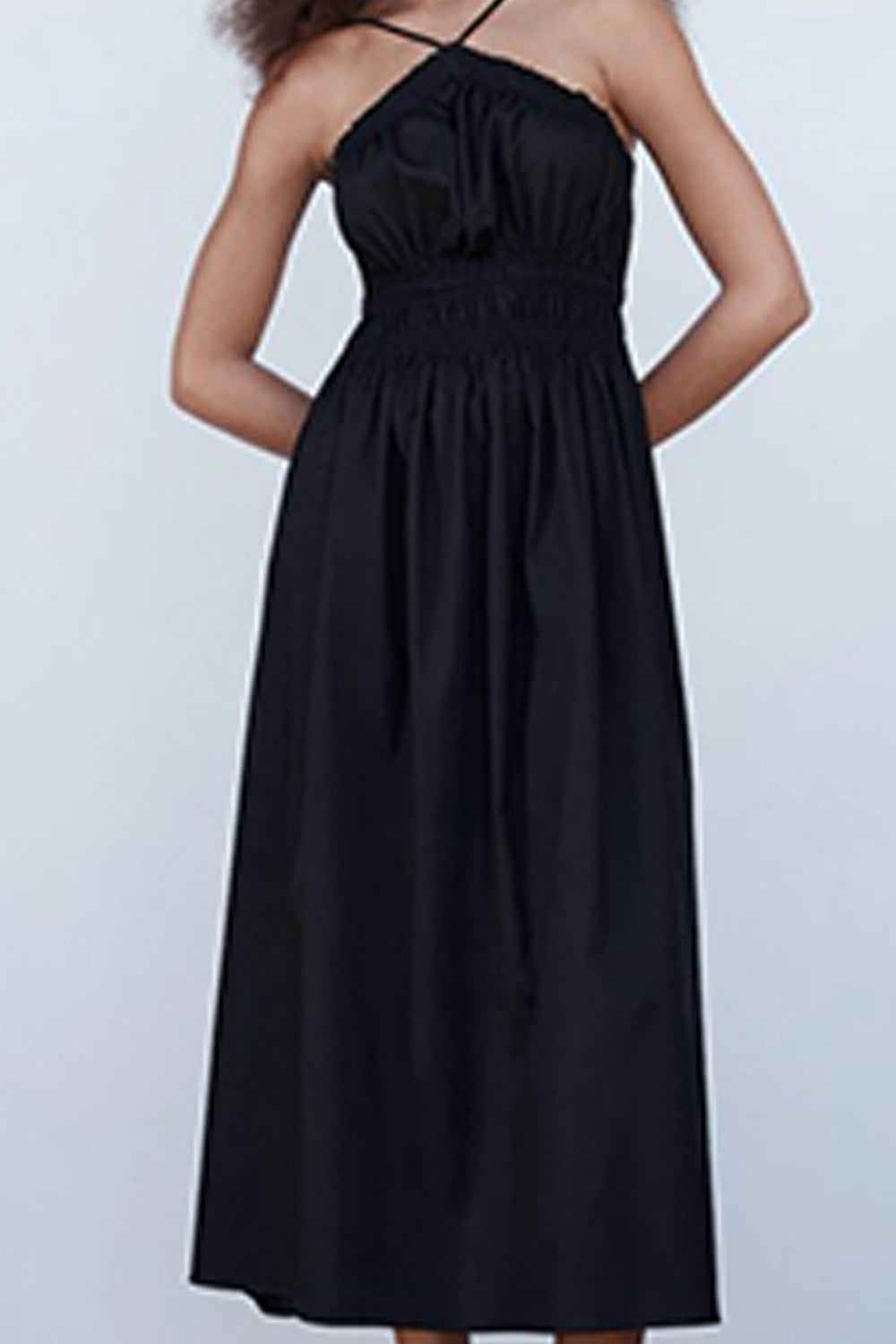 Veria Black Dress