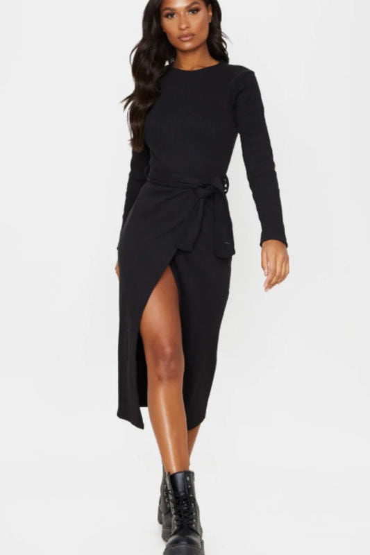 Round Full Sleeves Black Midi Dress