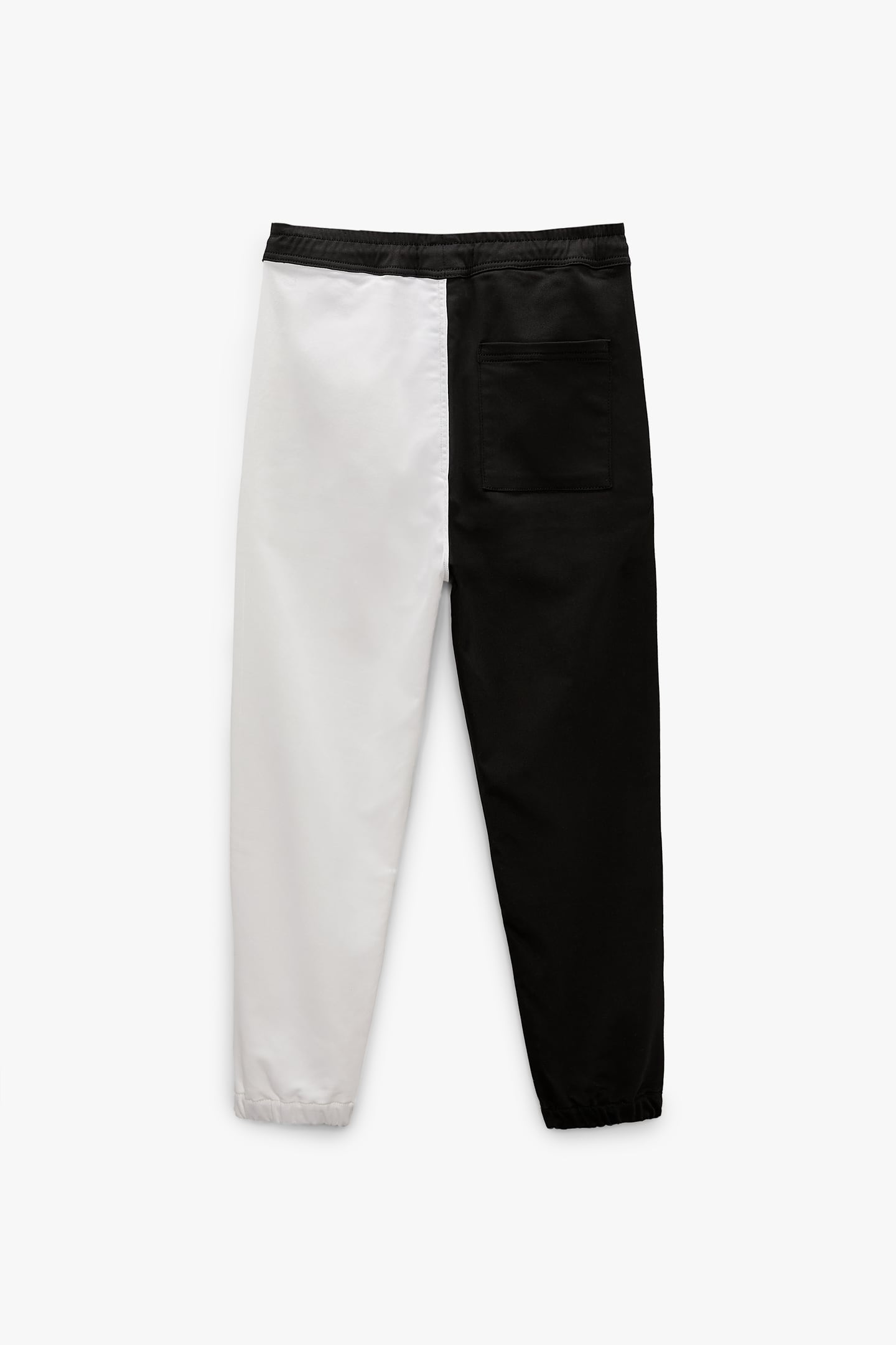 https://www.styched.in/cdn/shop/products/White_BlackComfyCoolPants4_2.jpg?v=1644589634&width=1445
