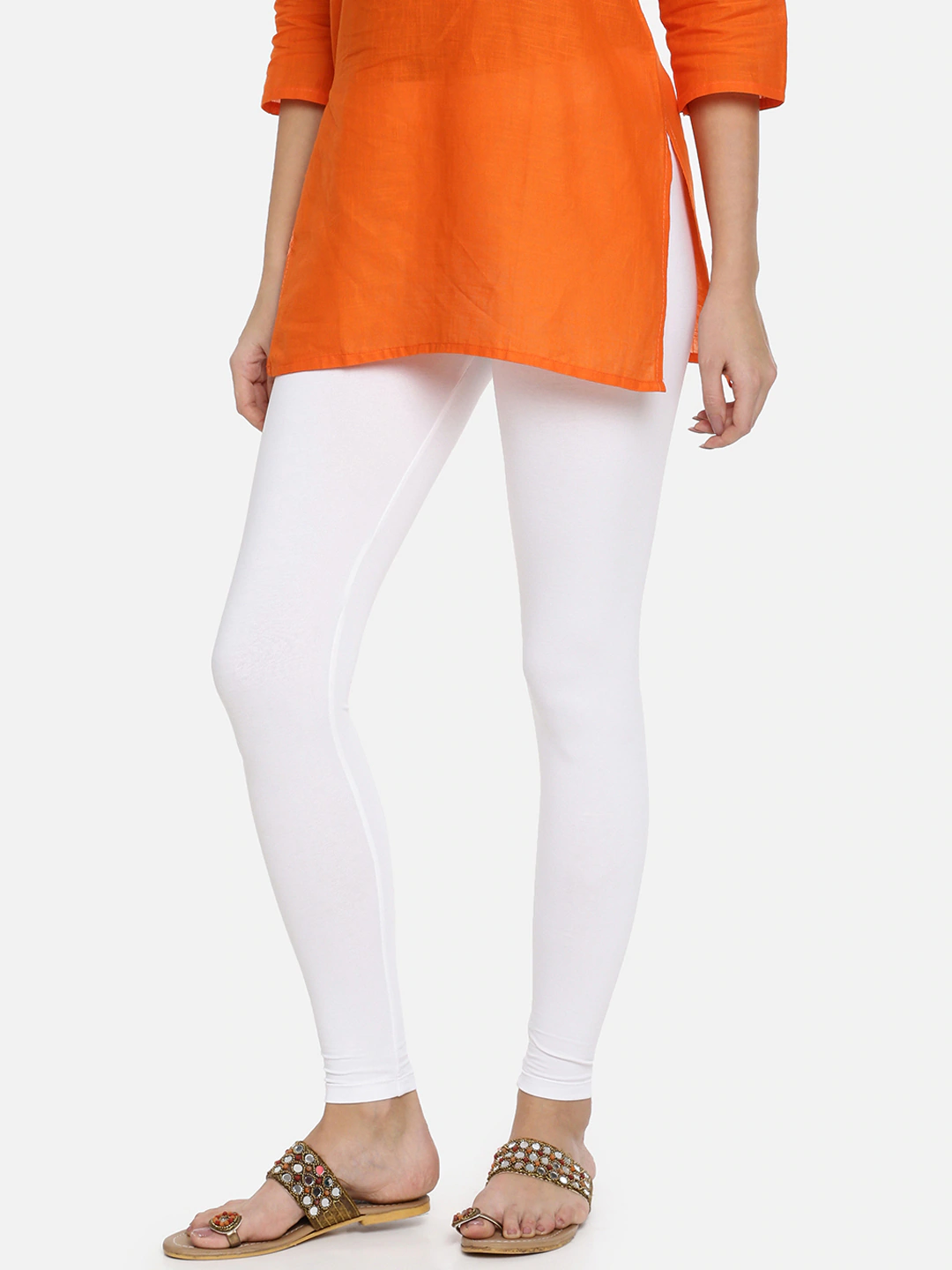 https://www.styched.in/cdn/shop/products/WomenWhiteSolidAnkle-LengthLeggingsoverview.png?v=1611301017&width=1445