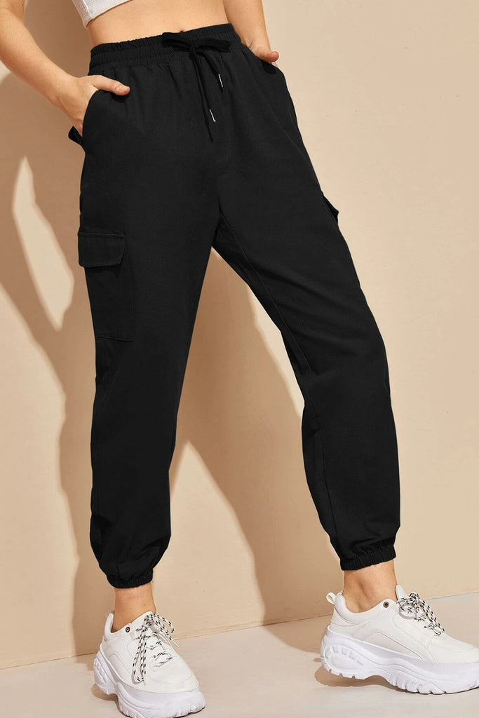 Buy Bershka women skinny cargo pants black Online | Brands For Less